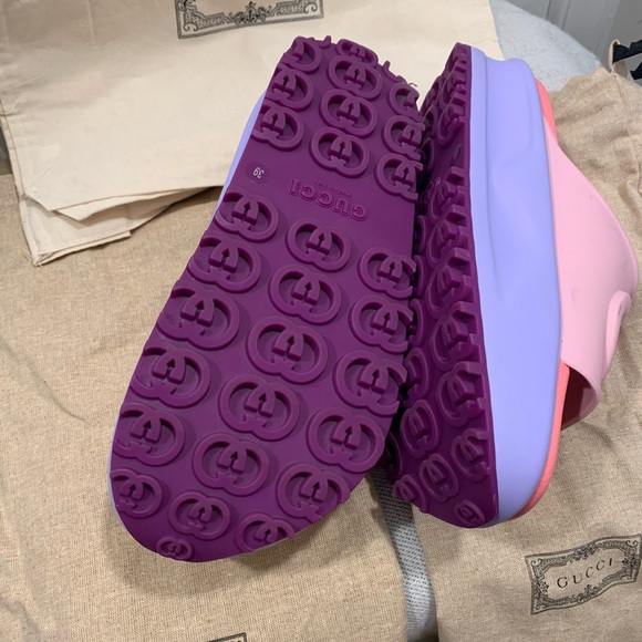 GUCCI MULES *THIS COLORWAY NO LONGER AVAILABLE* - Picture 4 of 7